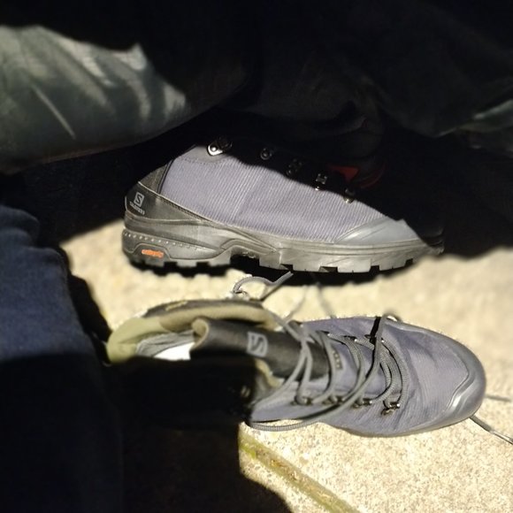 Solomon gor tex hiking boots